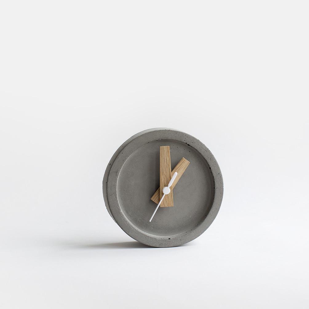Concrete Table Clock